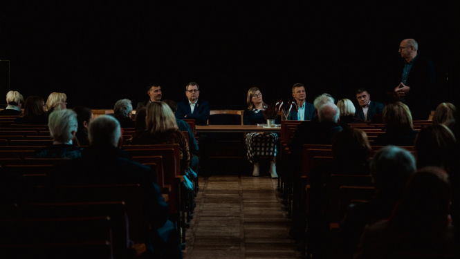 tikšanās