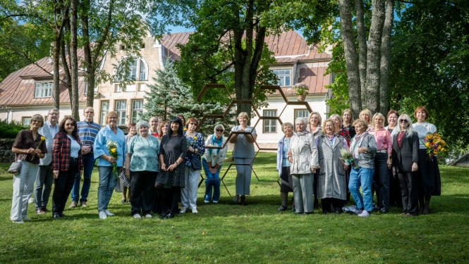 kopbilde pie jaunatklātā vides objekta
