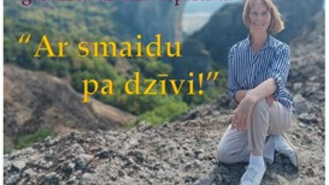 “Ar smaidu pa dzīvi” – tikšanās ar aktrisi, astroloģi, iedvesmojošu grāmatu autori Akvelīnu Līvmani