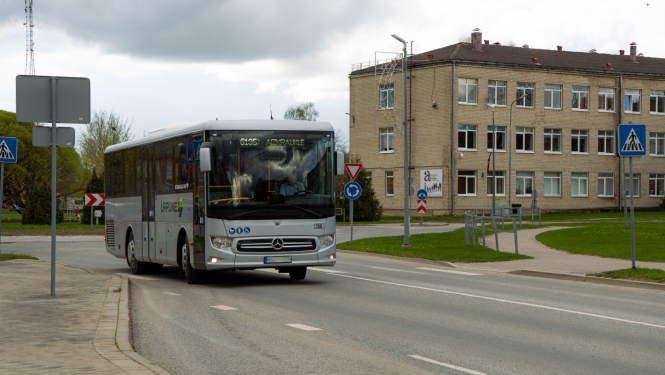 Autobuss