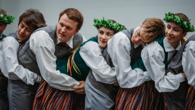 deju kolektīvs