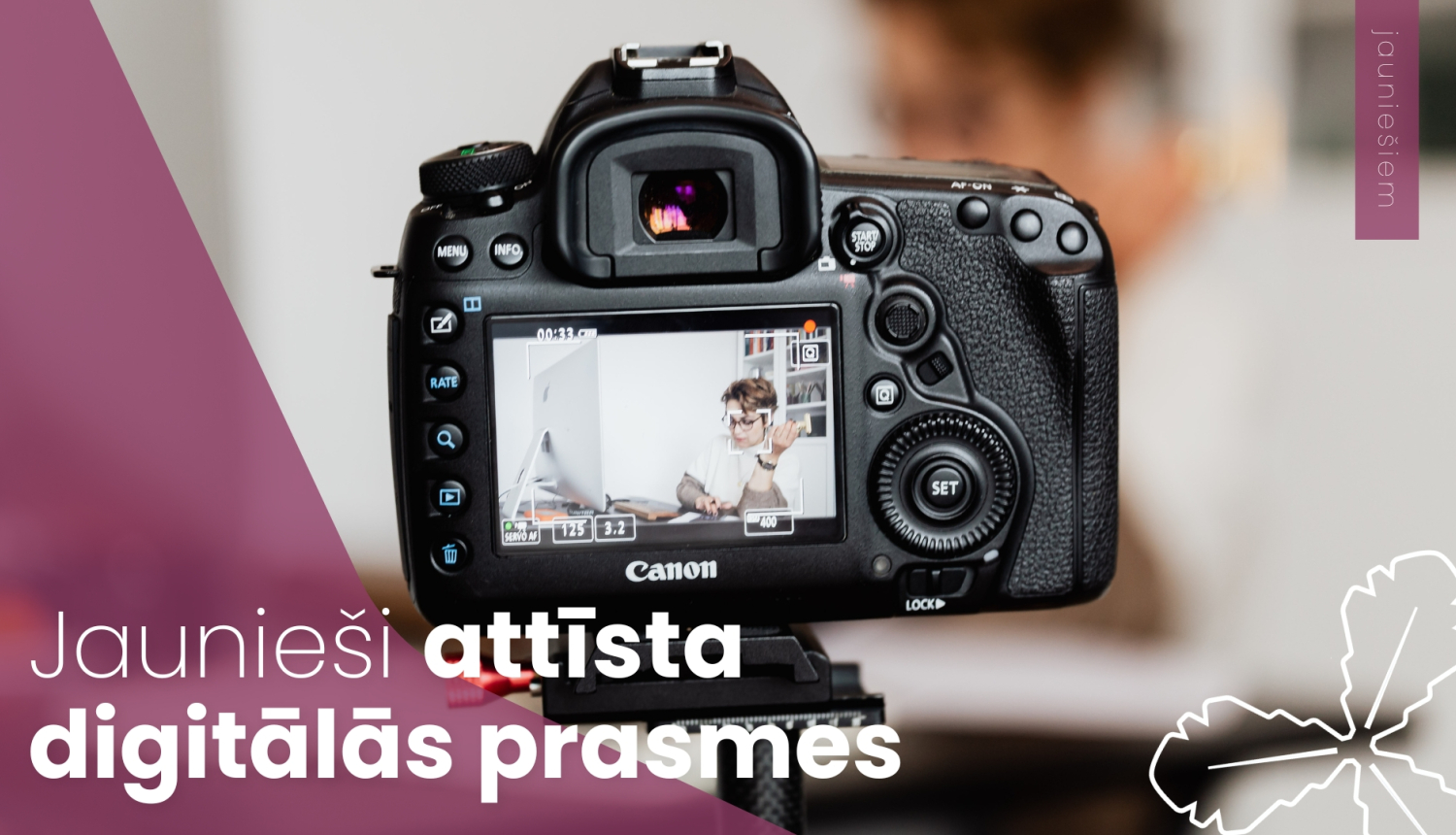 Jaunieši attīsta digitālās prasmes