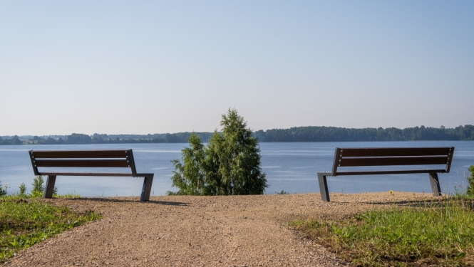divi soli, skats uz Daugavu
