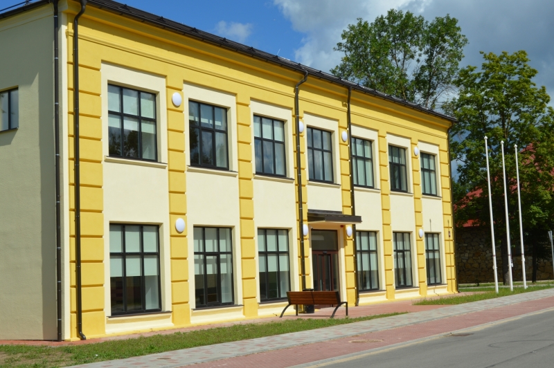 Pļaviņu bibliotēka