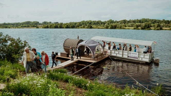 Uzņēmēji tiekas “Pie Daugavas”