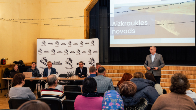 iedzīvotāju tikšanās ar pašvaldības vadību