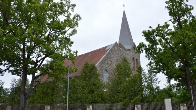 Pļaviņu luterāņu baznīca