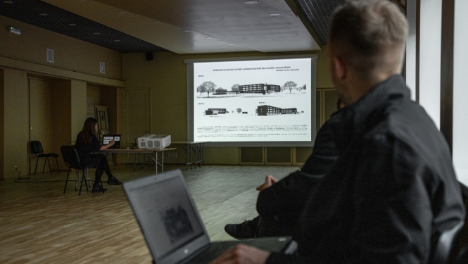 Prezentācija par pašvaldības ēkss pārbūves plāniem