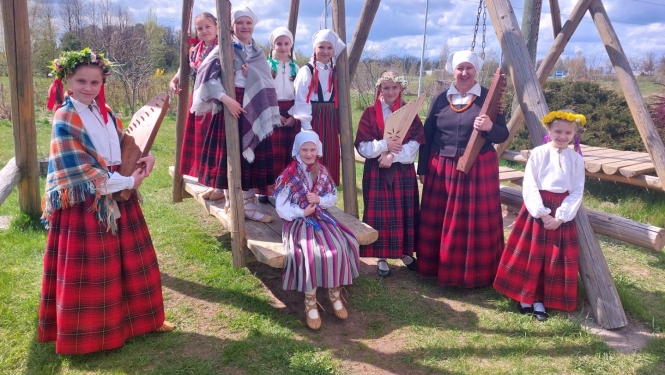 Folkloras kopa