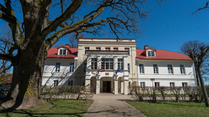 Mazzalves pamatskola
