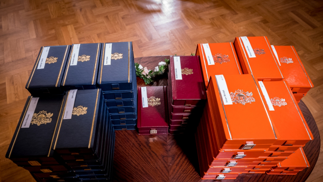 apbalvojumu kastītes