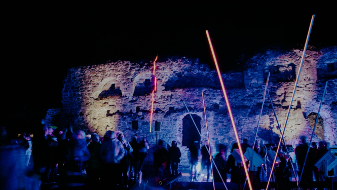 Multimediāls gaismas uzvedums "Vēstules no kosmosa"