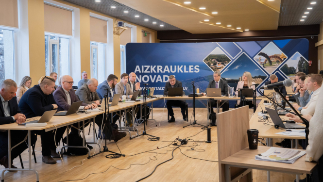 domes sēde, kurā pieņēma budžetu