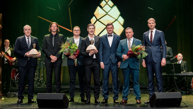 Saņem "Zelta čiekuru"