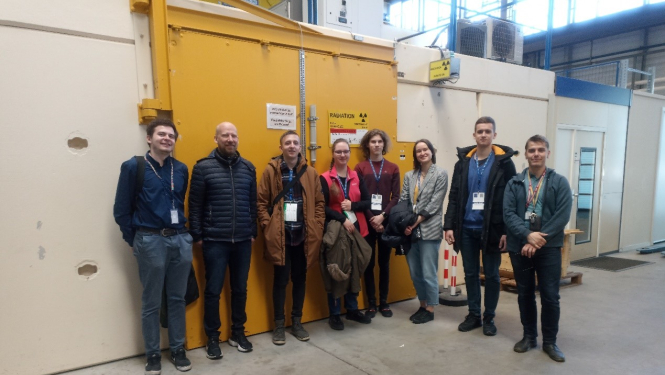 ĒNU DIENĀ Šveicē piedalījās arī Andreja Upīša Skrīveru vidusskolas audzēknis Kalvis Kalniņš (otrais no labās).