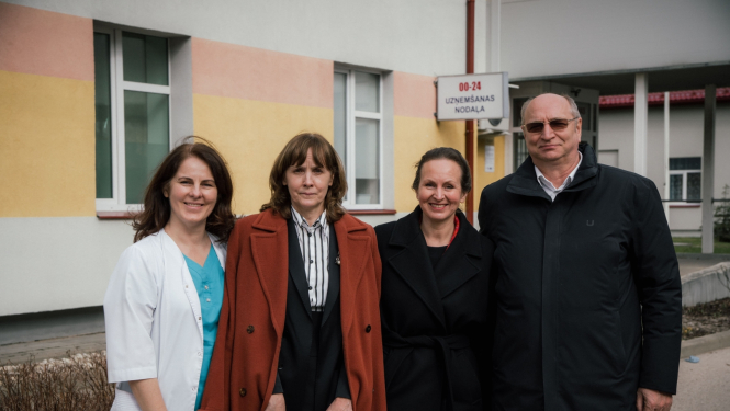 Veselības ministre Līga Menģelsone apmeklē Aizkraukles slimnīcu