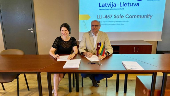 līguma parakstīšana