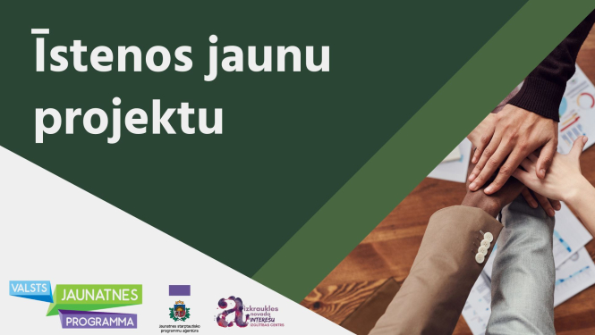 jauniešu rokas un logo josla