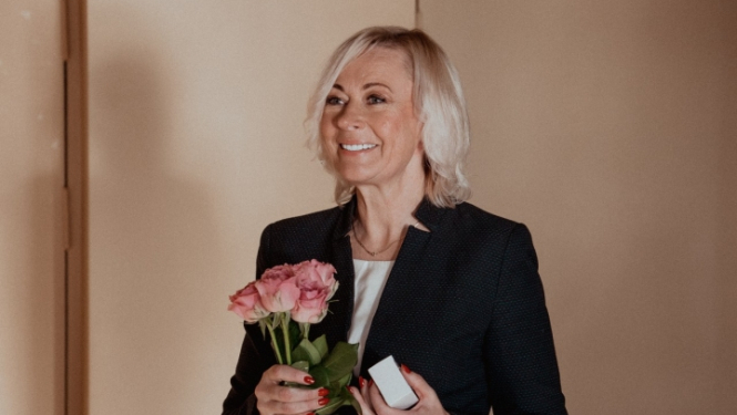 ingūna grandāne ar zieiem