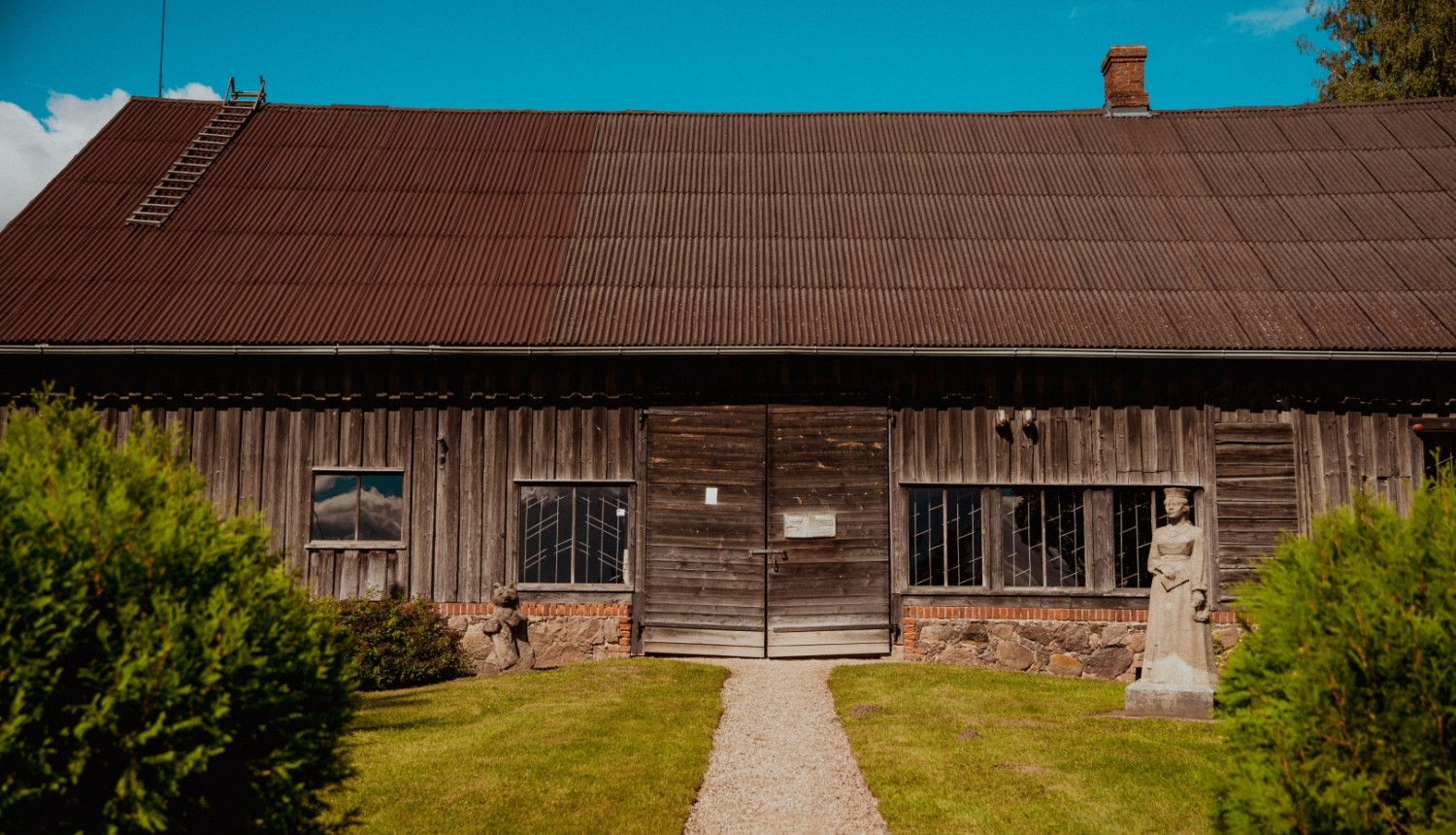 Tēlnieka Voldemāra Jākobsona memoriālā māja