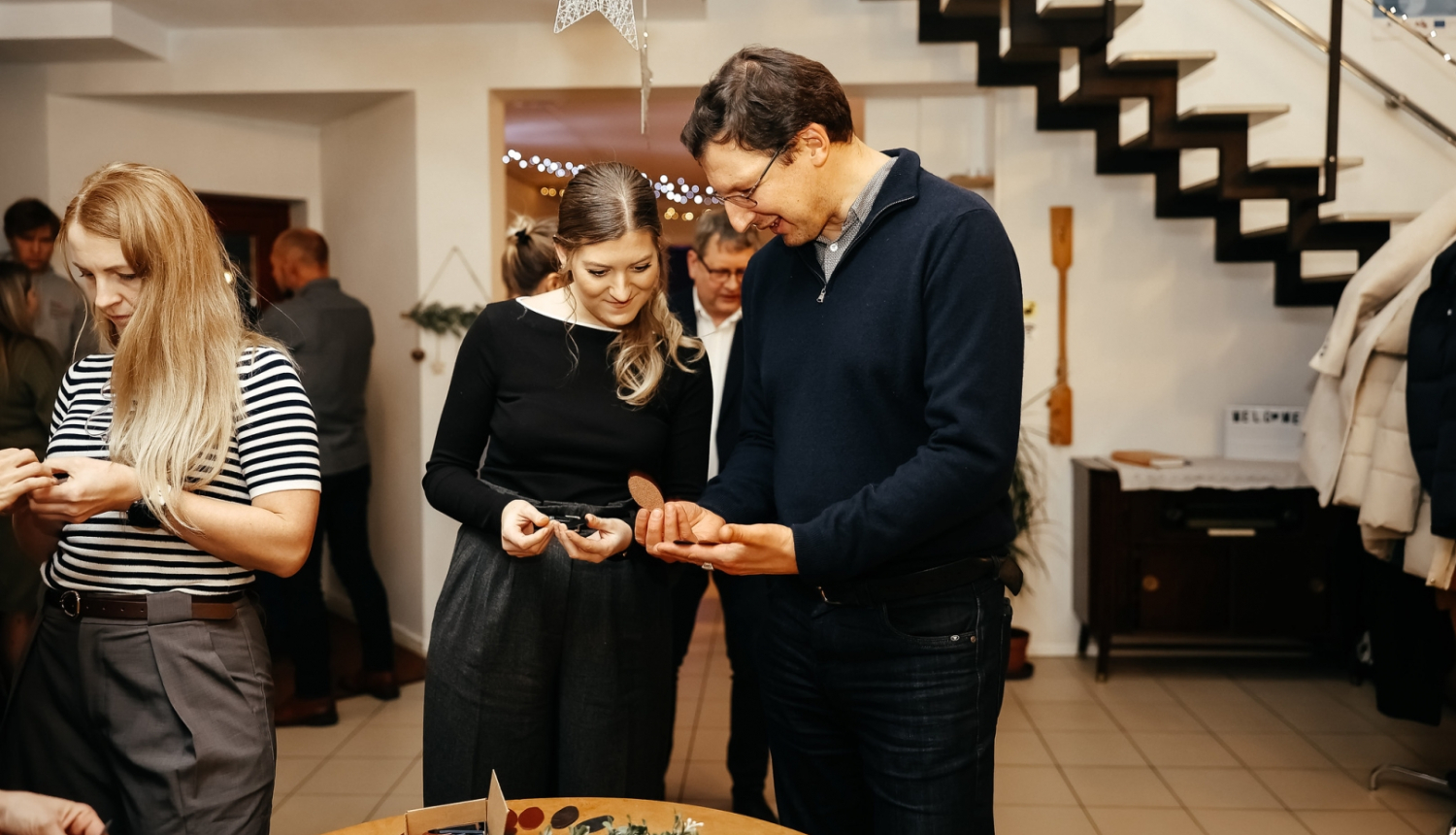 Uzņēmēji veido piekariņus