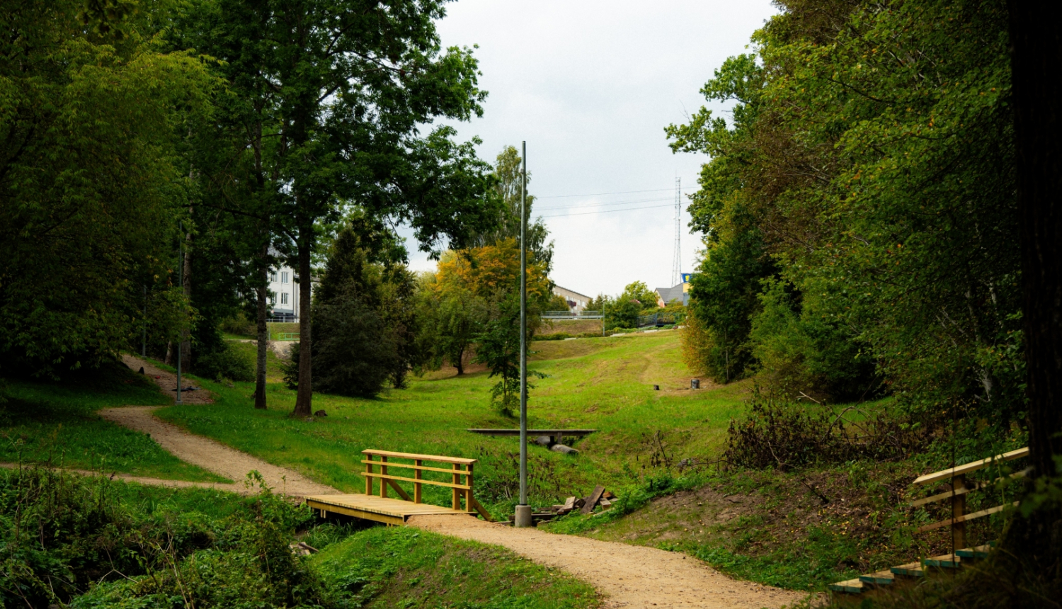 Aizkrauklē labiekārtota pastaigu taka