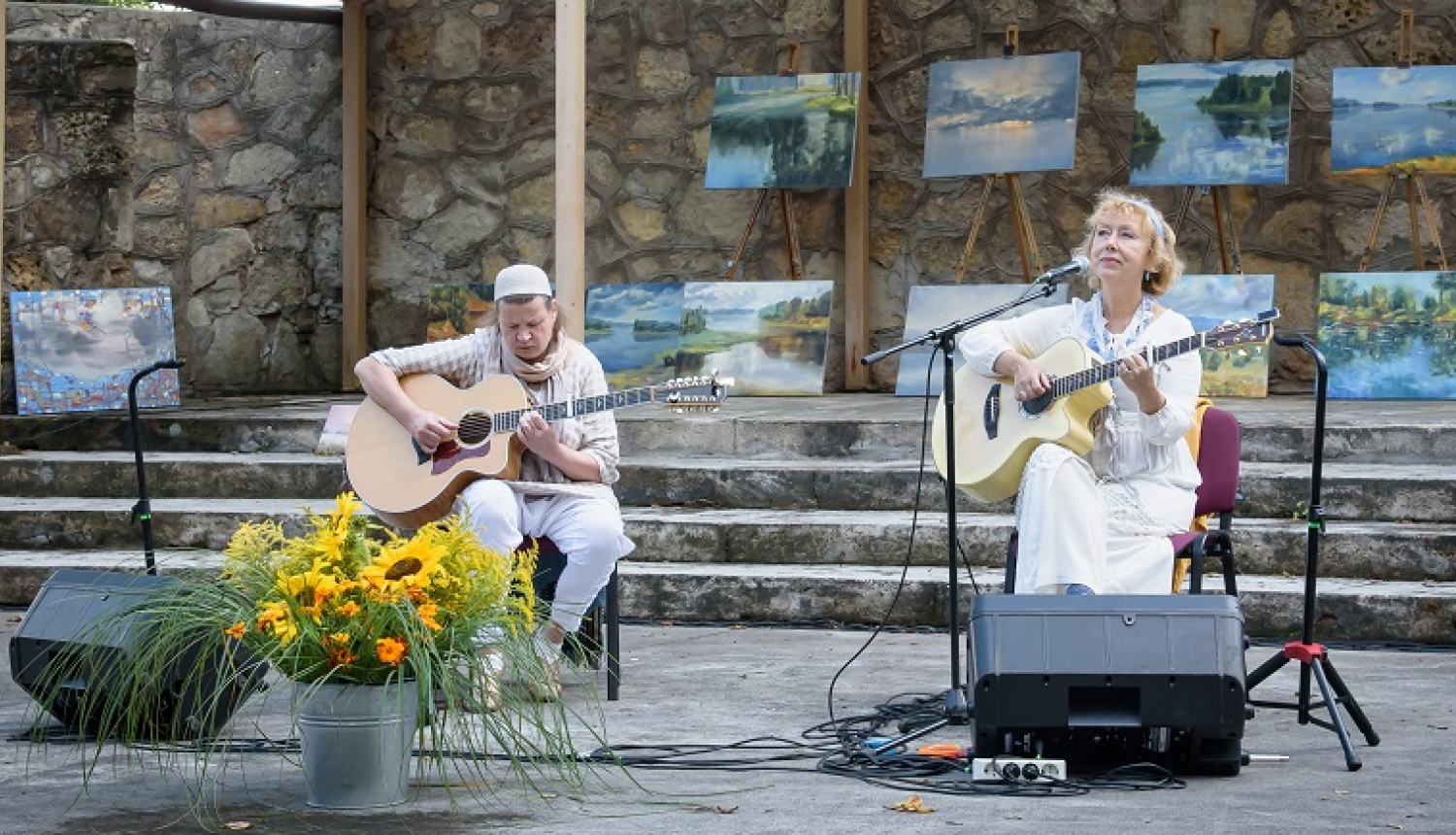 ieva akurāter uzstājas Staburagā