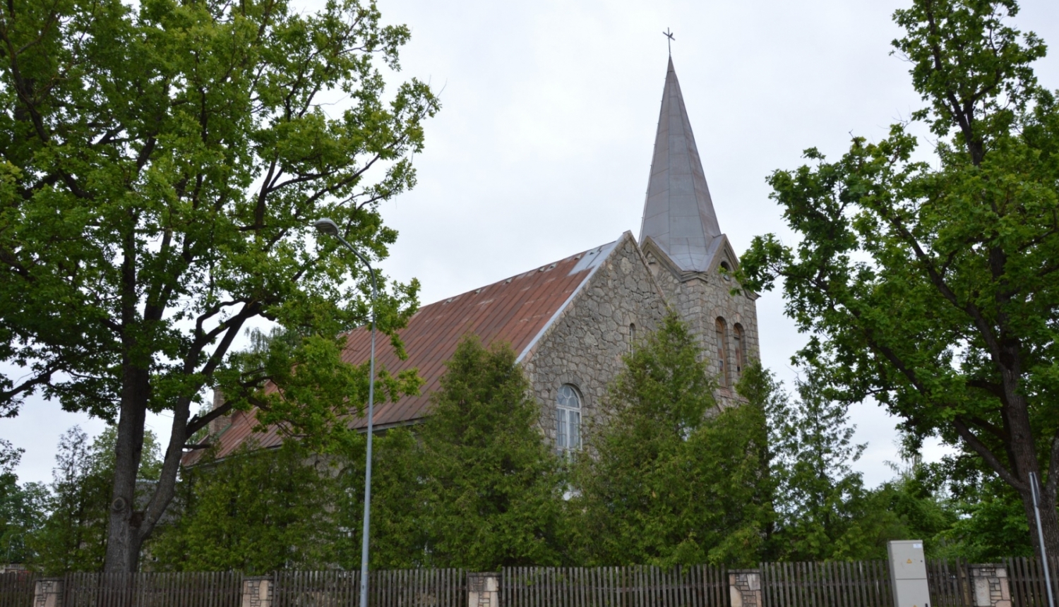 Pļaviņu luterāņu baznīca