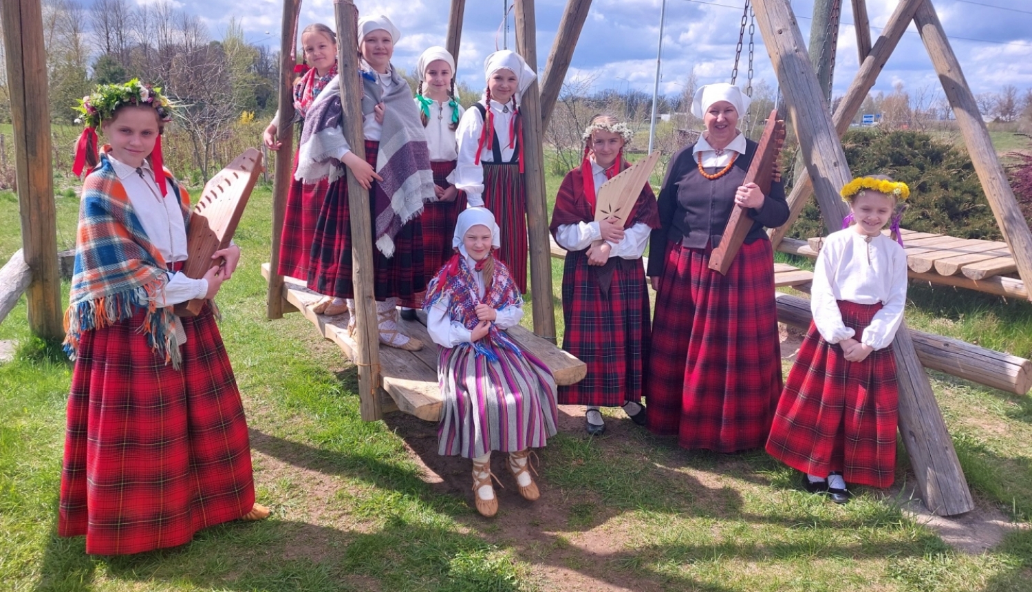 Folkloras kopa